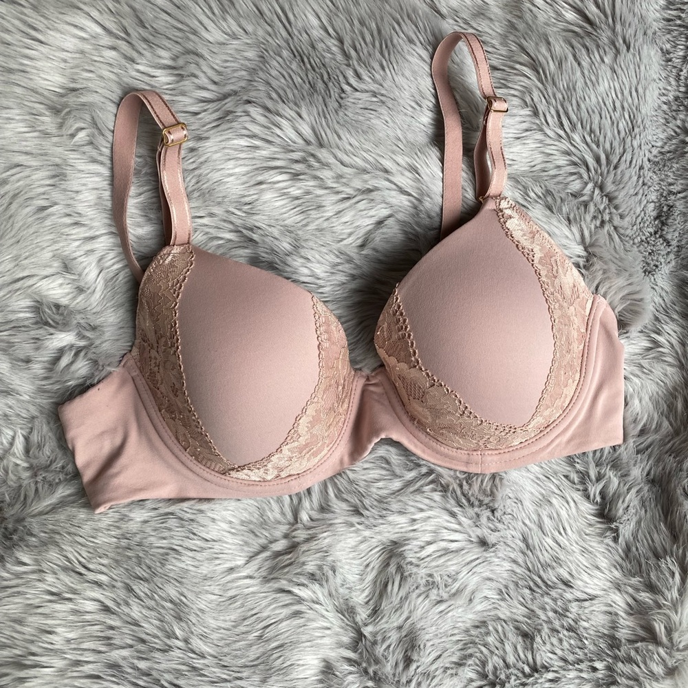 Soma Embraceable Bra 36B
